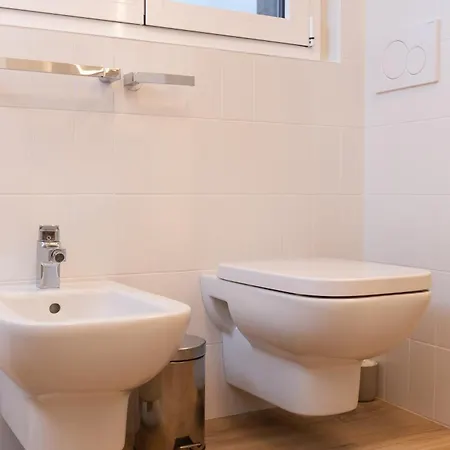 Dreams Exclusive With Terrace - Free Parking - M1 Station - Near Center Lejlighed Milano