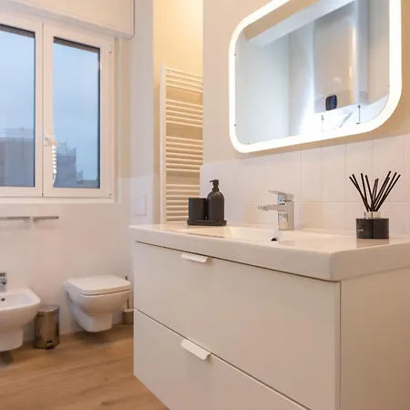 Apartamento Dreams Exclusive With Terrace - Free Parking - M1 Station - Near Center Milão