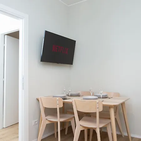 Apartamento Dreams Exclusive With Terrace - Free Parking - M1 Station - Near Center Milão